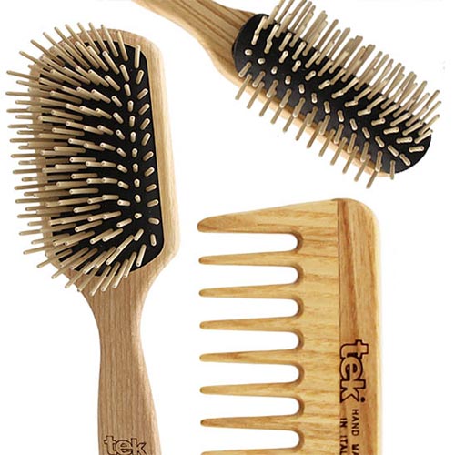 BROSSES EN BOIS